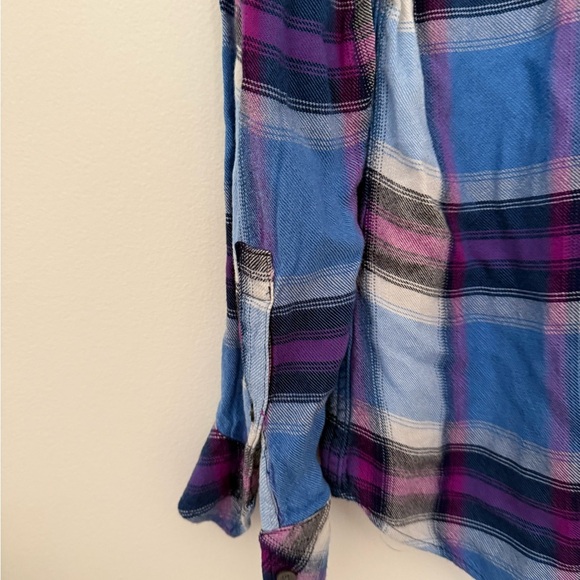 GAP Blue and Purple Plaid Button Down Shirt - Picture 5 of 8